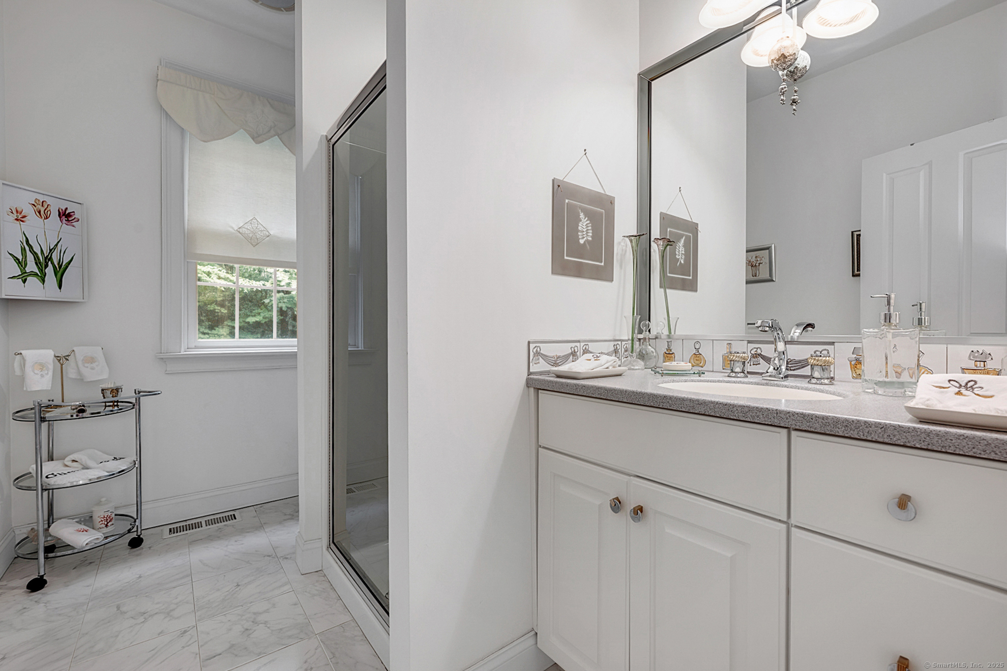 68 Hart Street Burlington CT 06013