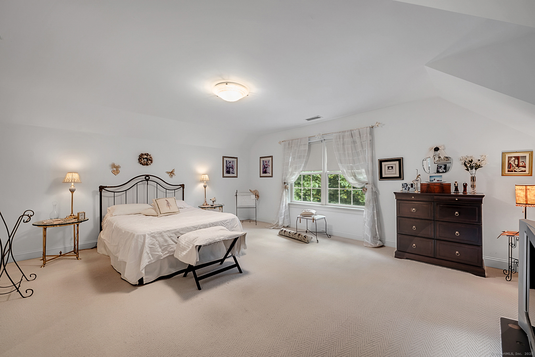 68 Hart Street Burlington CT 06013