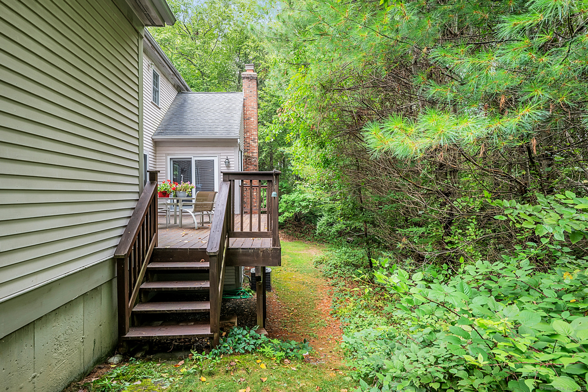 68 Hart Street Burlington CT 06013