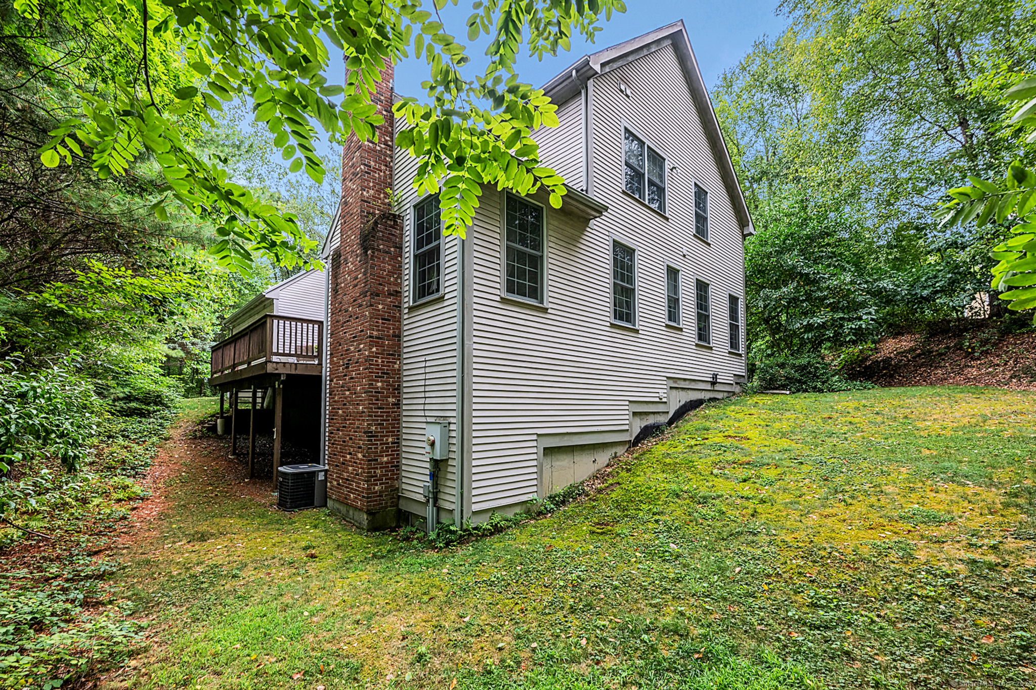 68 Hart Street Burlington CT 06013