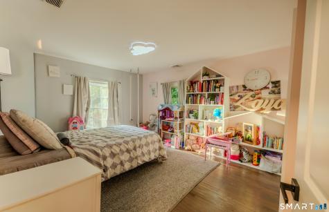 23 Washington Street Derby CT 06418