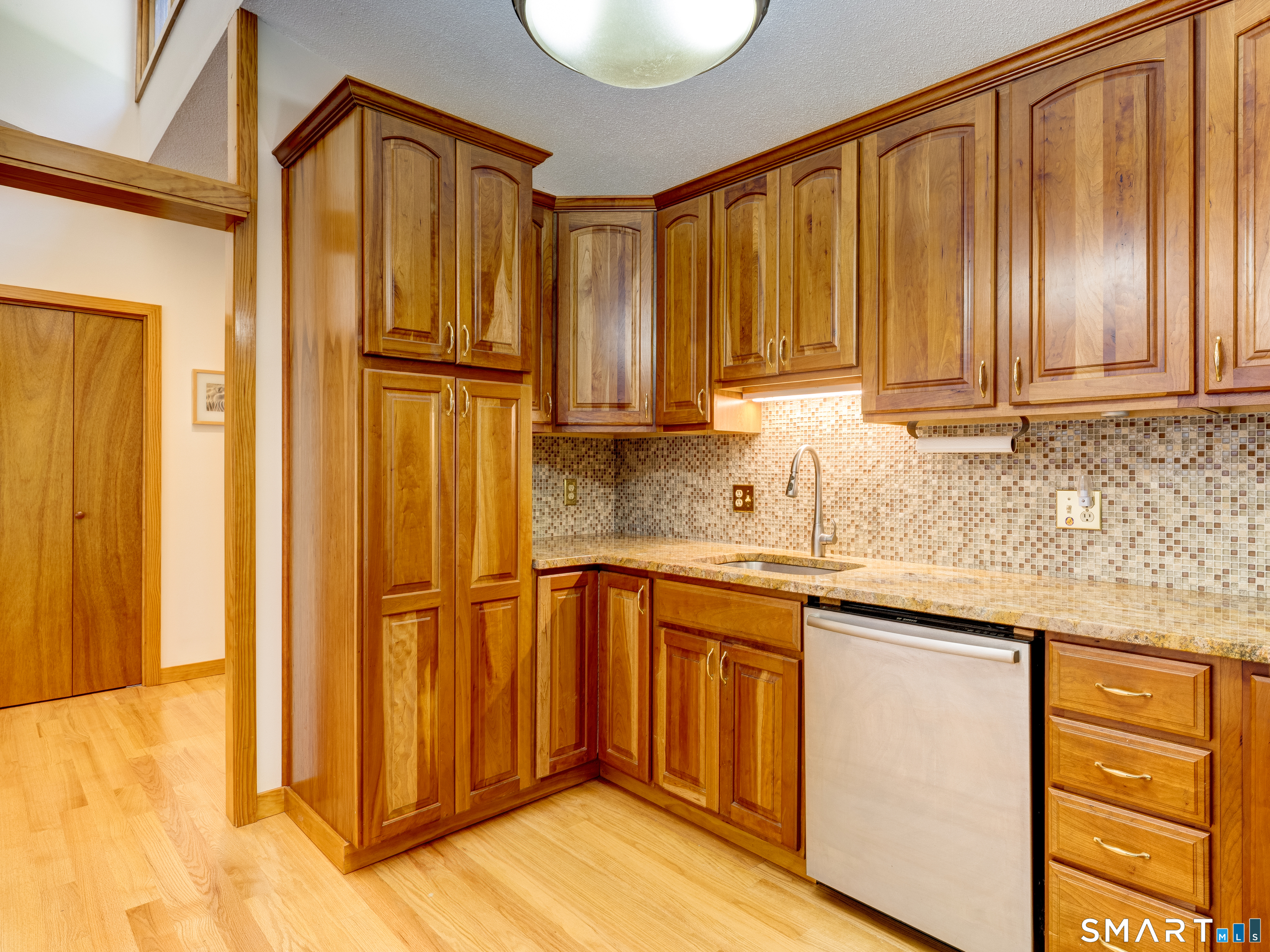 15 Brookridge Drive Avon CT 06001