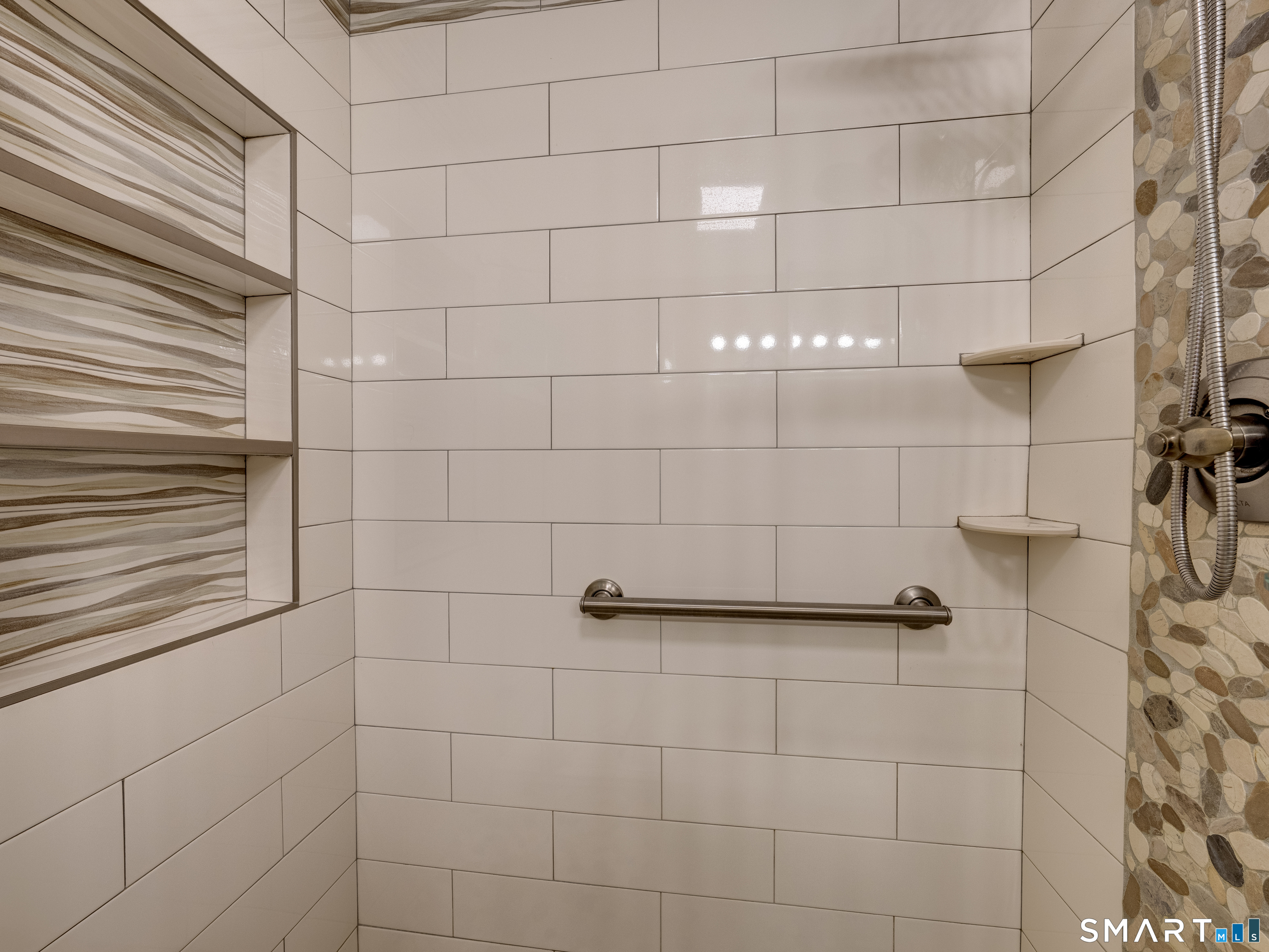 15 Brookridge Drive Avon CT 06001