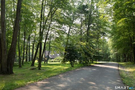 24 Burton Road Salisbury CT 06068