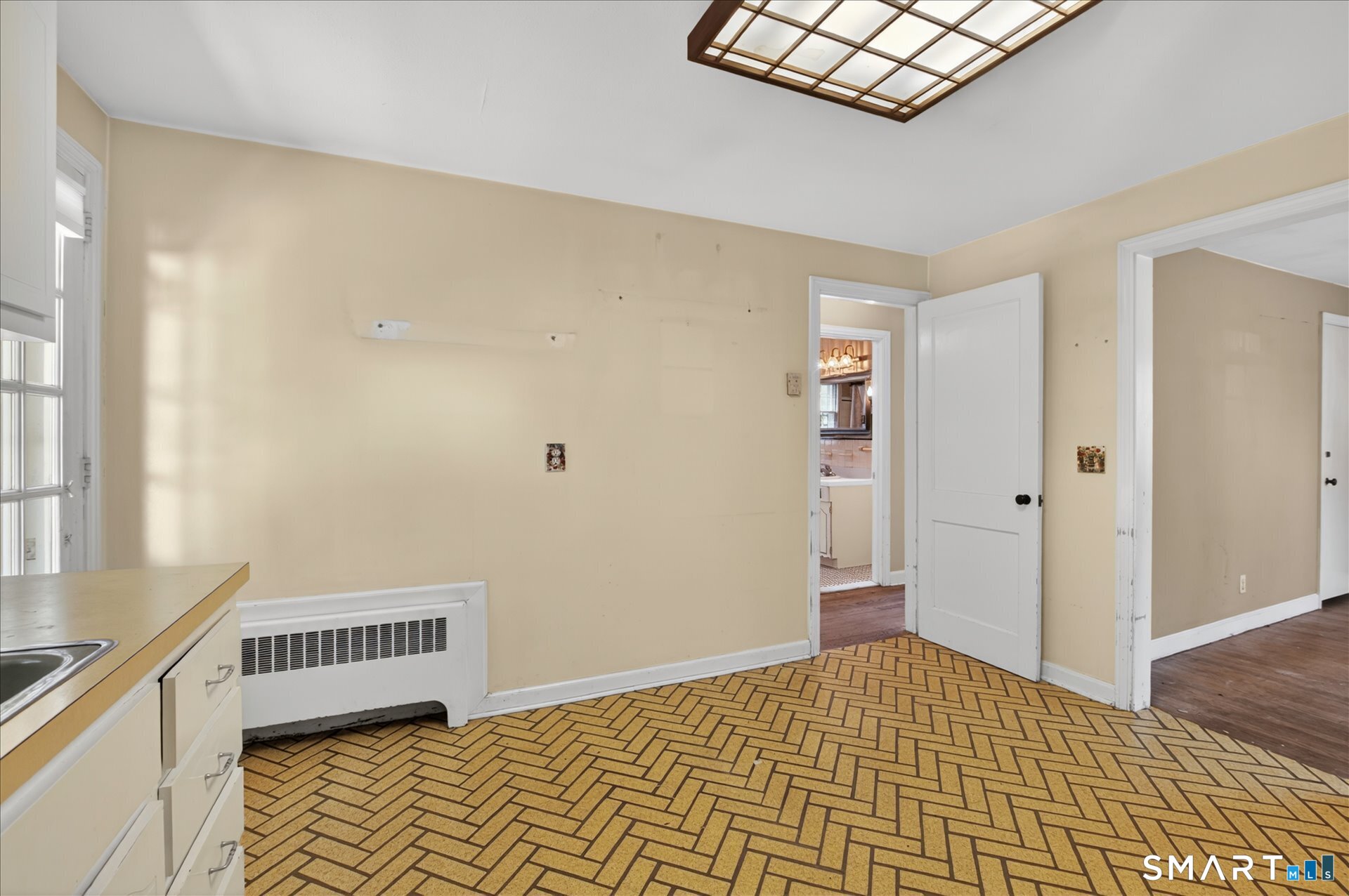 44 Lawrence Avenue Avon CT 06001