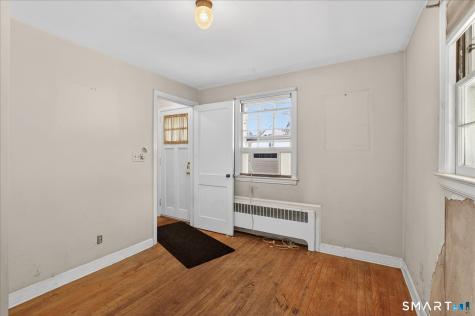 44 Lawrence Avenue Avon CT 06001