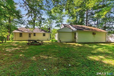 44 Lawrence Avenue Avon CT 06001