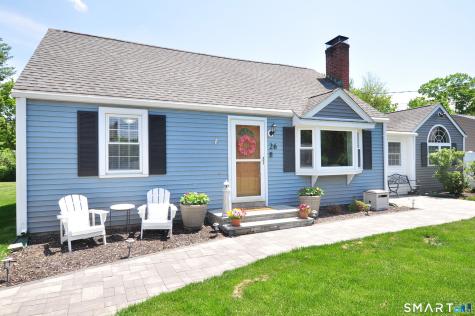 26 Village Road Simsbury CT 06070