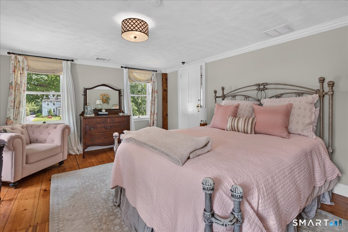1236 Enfield Street Enfield CT 06082
