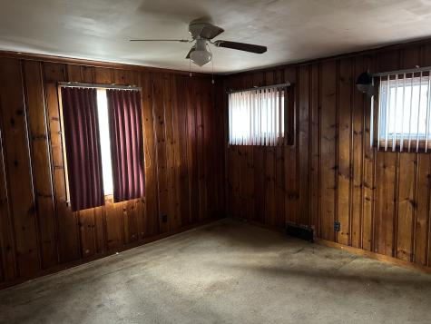 83 Pearl Harbor Circle Bridgeport CT 06610