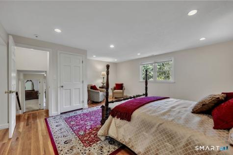 23 Banks Road Simsbury CT 06070