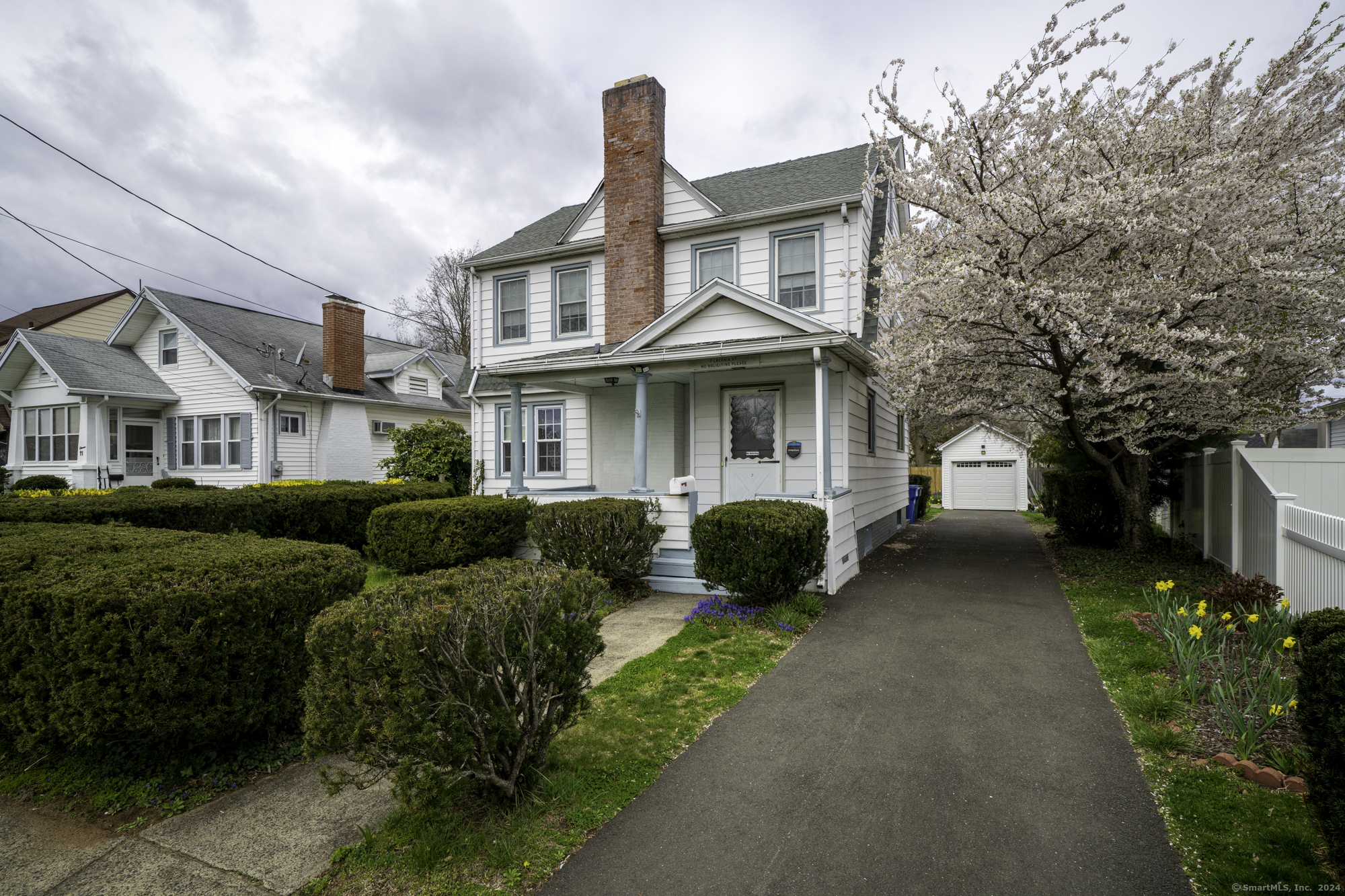 7 Laconia Street Hamden CT 06514