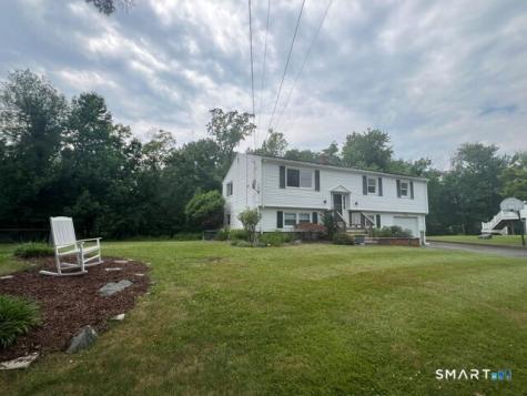 19 Lance Lane Milford CT 06460