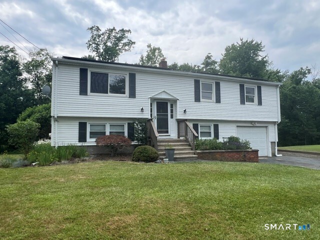 19 Lance Lane Milford CT 06460