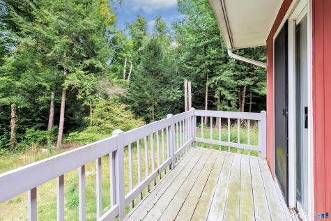 75 Crestwood Road Bethany CT 06524