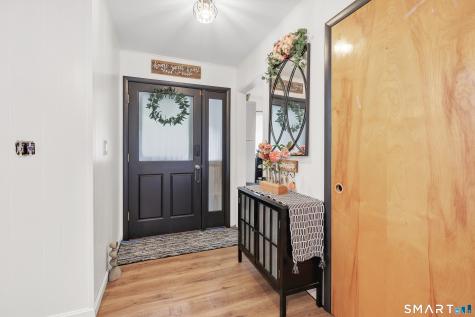 75 Crestwood Road Bethany CT 06524
