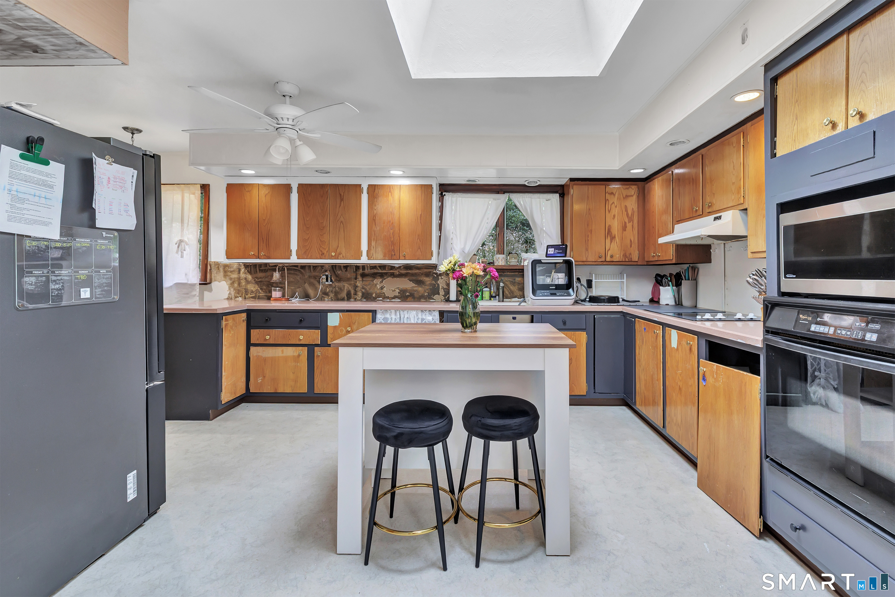 75 Crestwood Road Bethany CT 06524