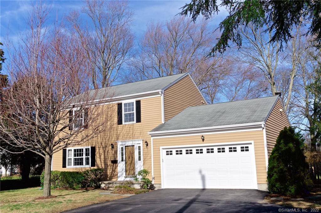 2 Rampart Road Norwalk CT 06854
