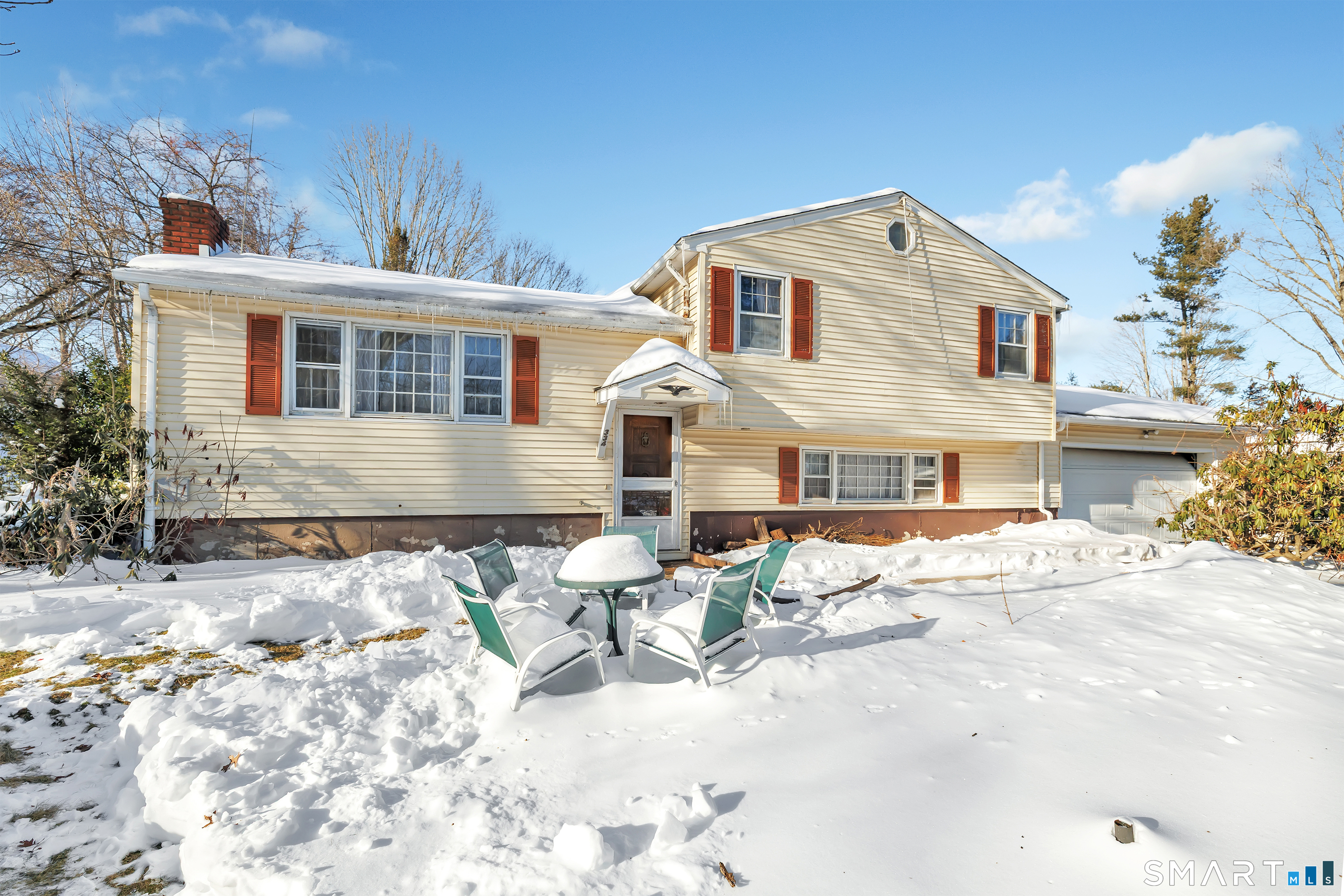 334 Middletown Avenue North Haven CT 06473