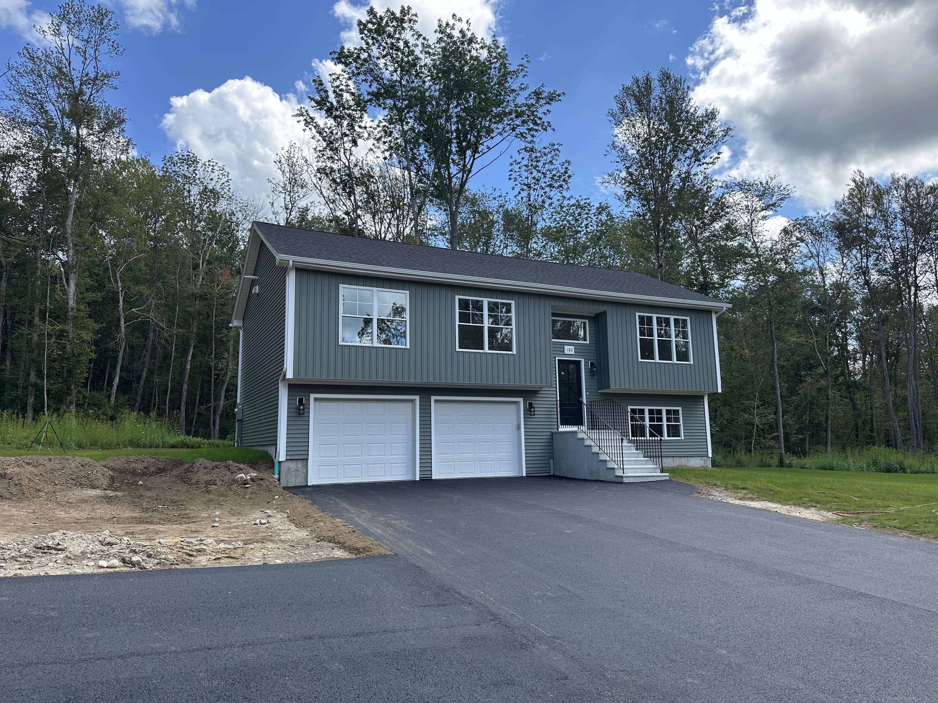 180 Tripp Hollow Road Brooklyn CT 06234