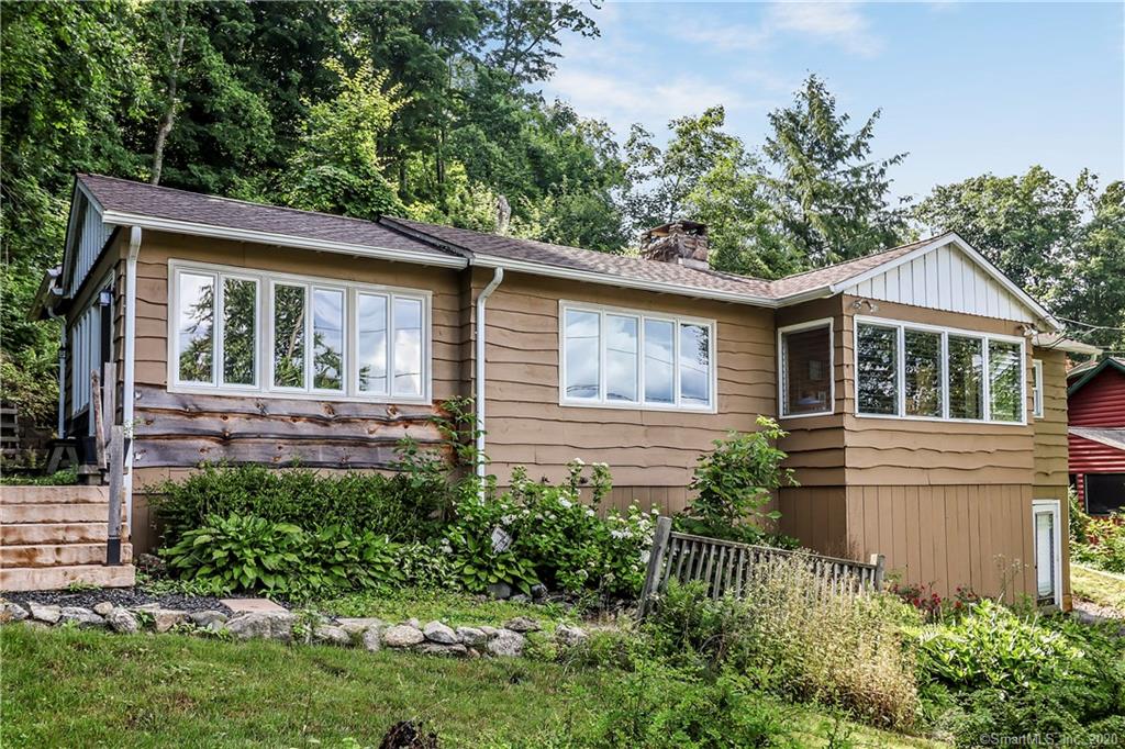 10 Woods Road New Fairfield CT 06812