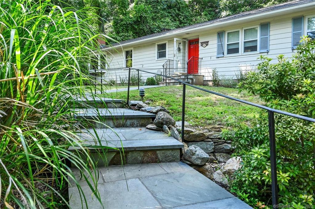 27 Bear Den Road Trumbull CT 06611