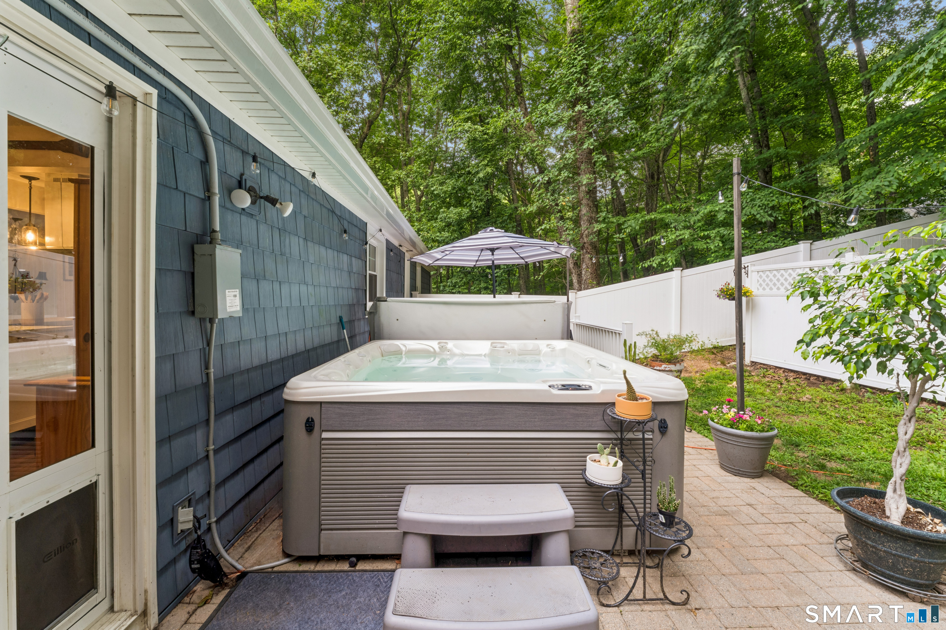 233 Hattertown Road Newtown CT 06470