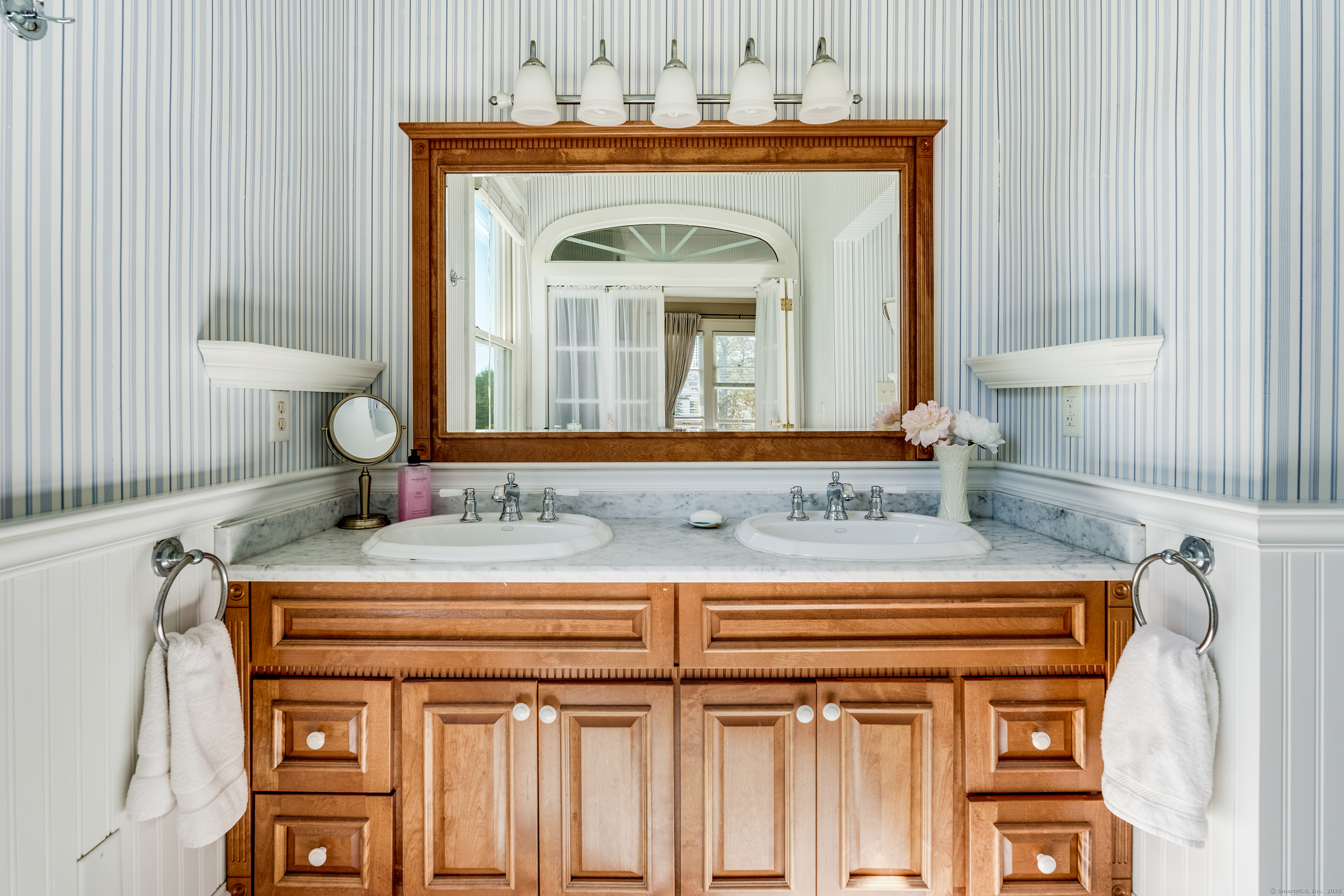 27 Church Street Groton CT 06340