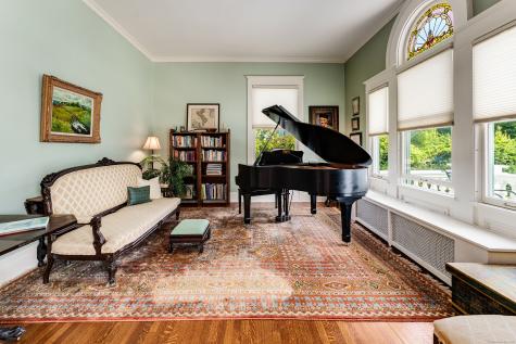 27 Church Street Groton CT 06340