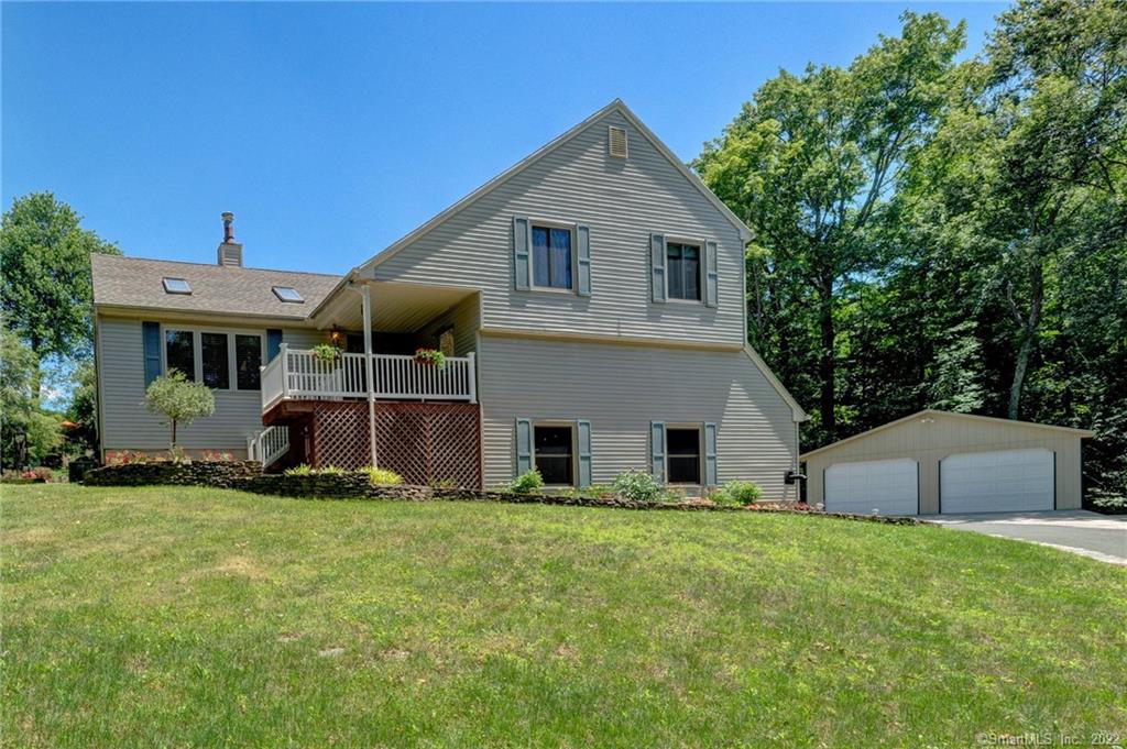 84 Anawan Avenue Middlebury CT 06762
