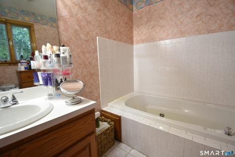 261 Old Turnpike Road Bristol CT 06010