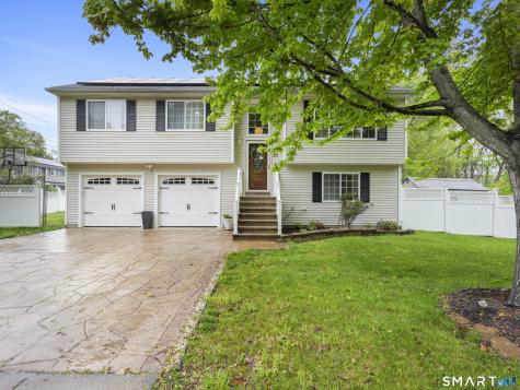 37 Kingswood Drive New Haven CT 06513