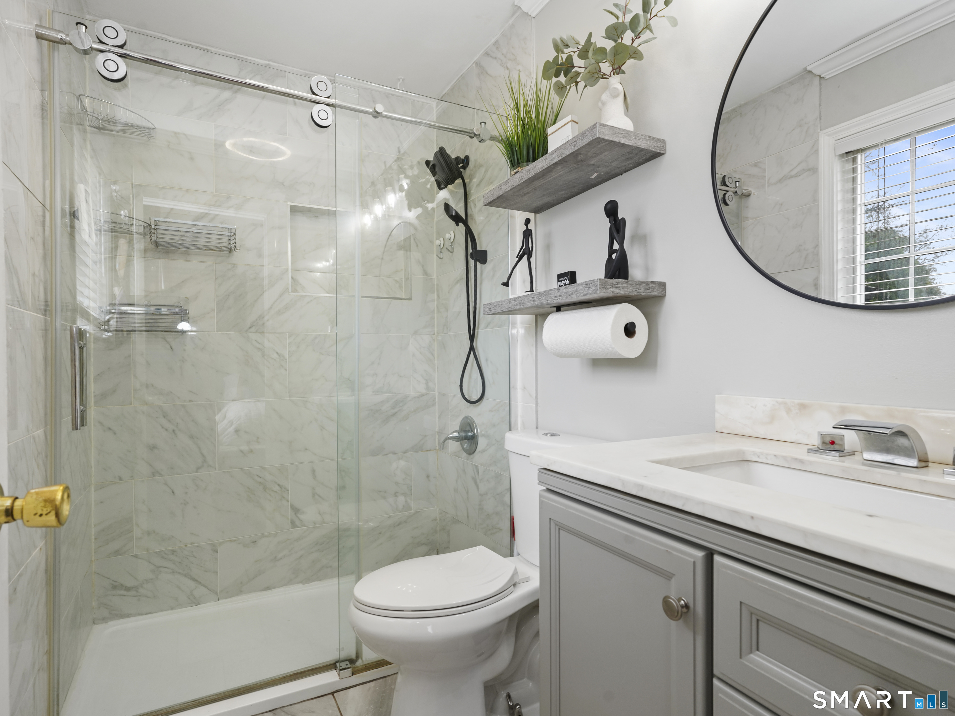 37 Kingswood Drive New Haven CT 06513