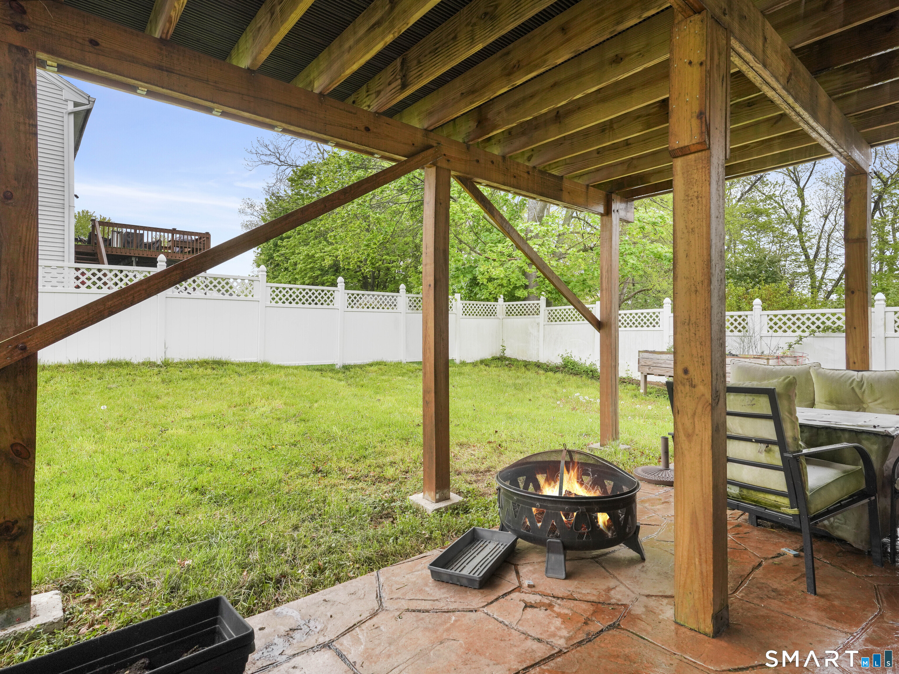 37 Kingswood Drive New Haven CT 06513