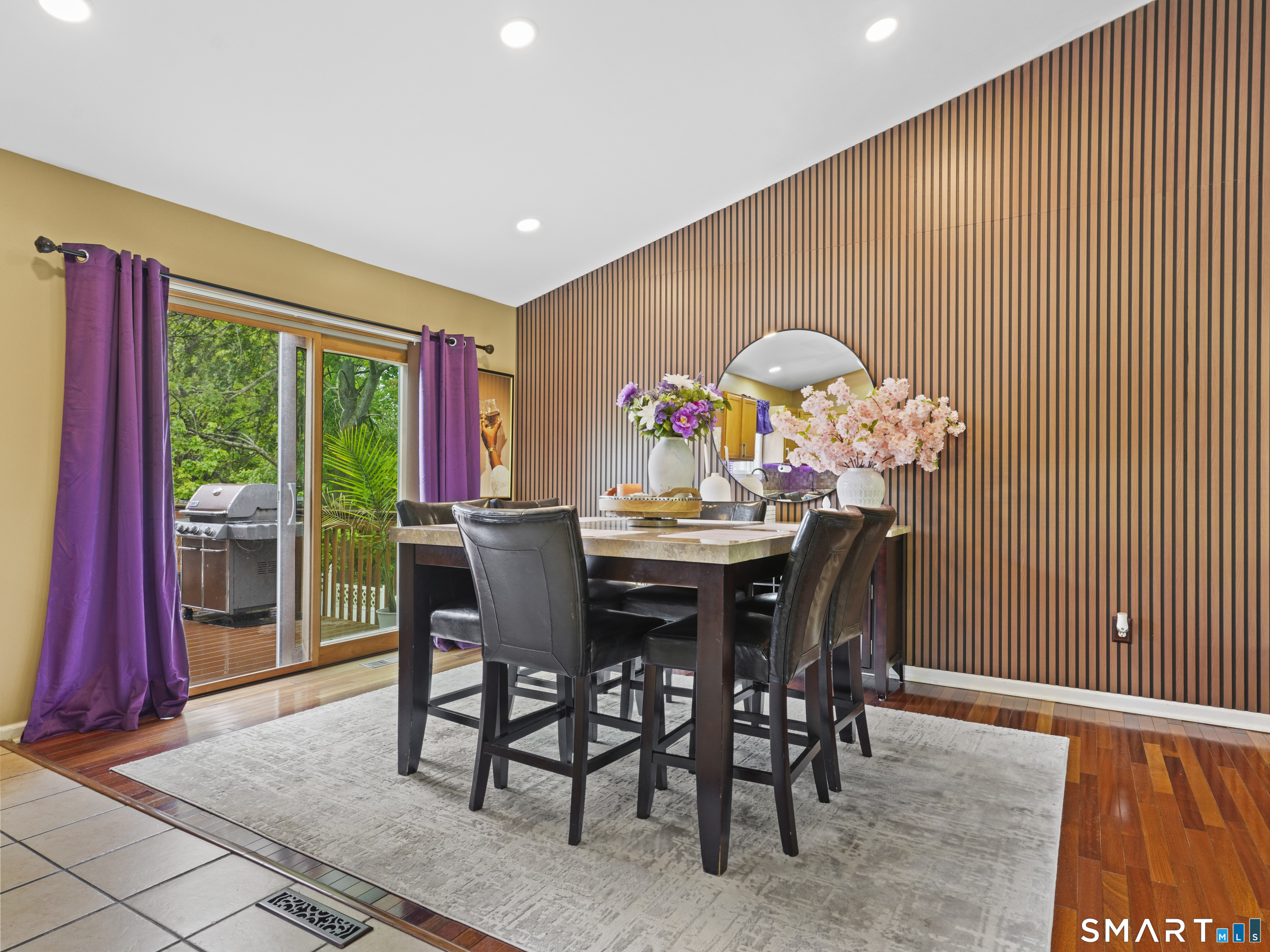 37 Kingswood Drive New Haven CT 06513