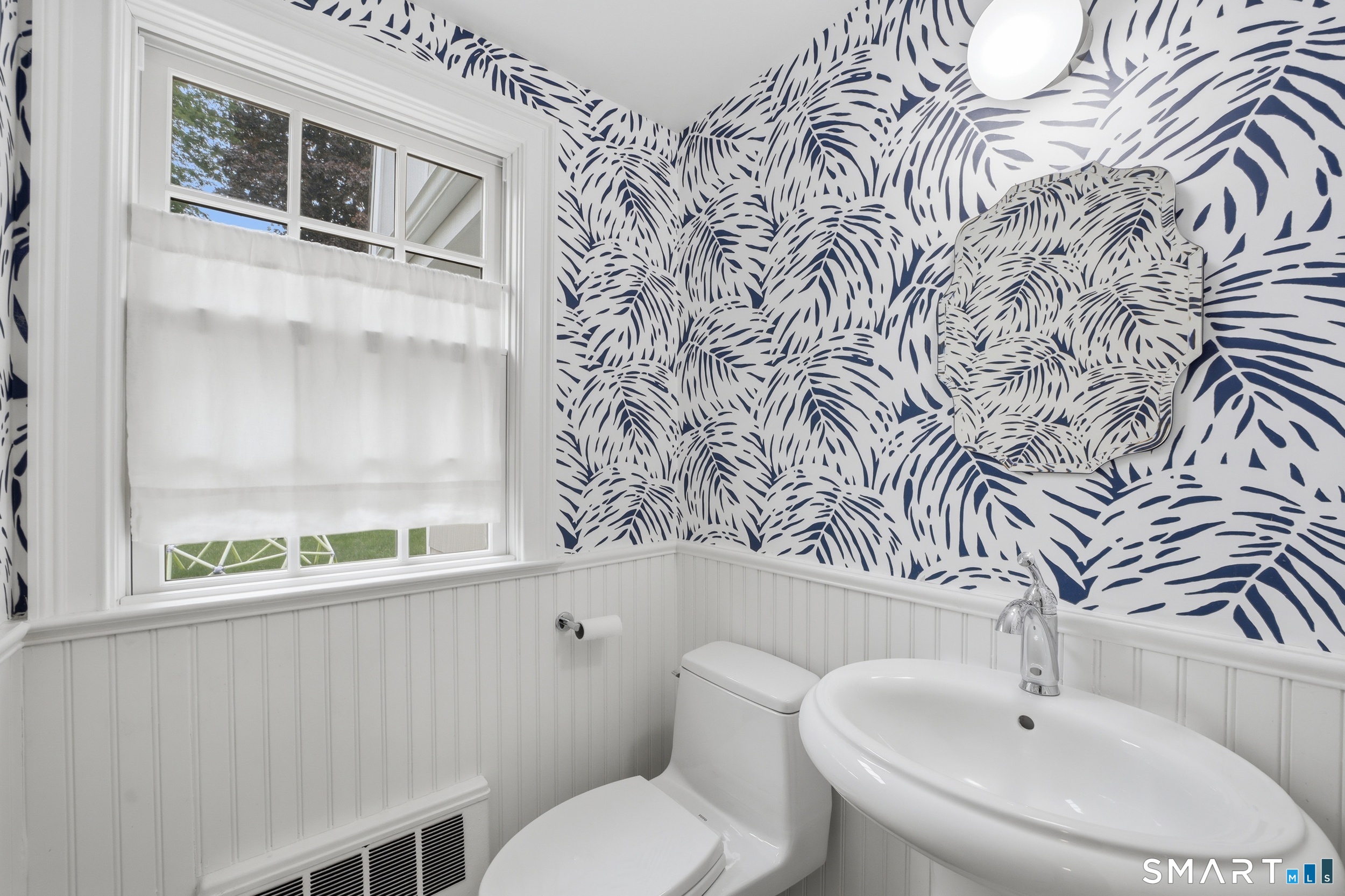 182 Hollow Tree Ridge Road Darien CT 06820
