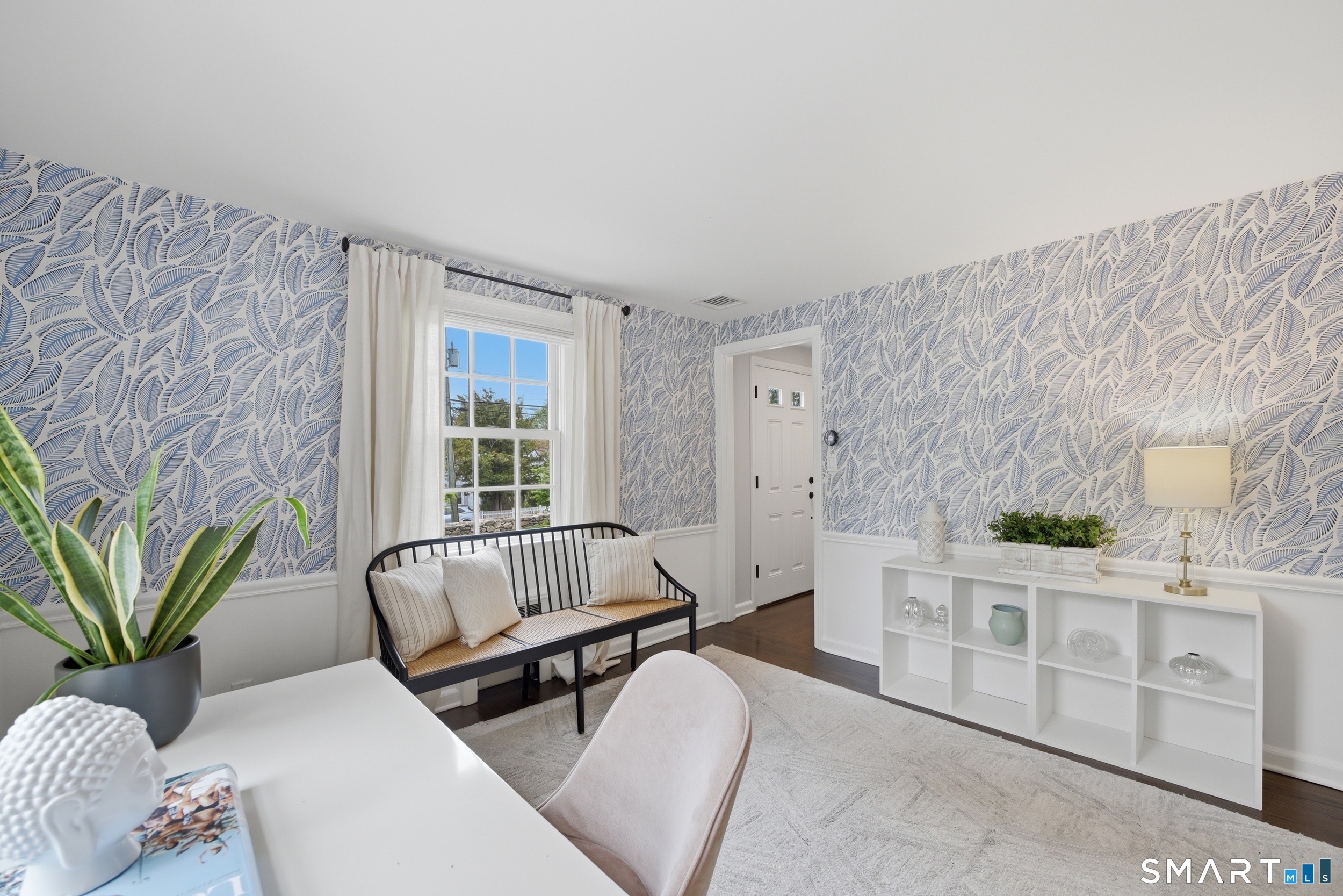 182 Hollow Tree Ridge Road Darien CT 06820