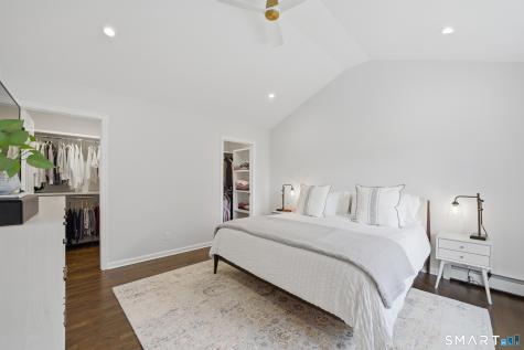 182 Hollow Tree Ridge Road Darien CT 06820