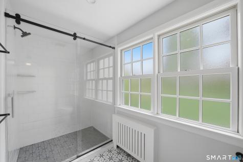 182 Hollow Tree Ridge Road Darien CT 06820