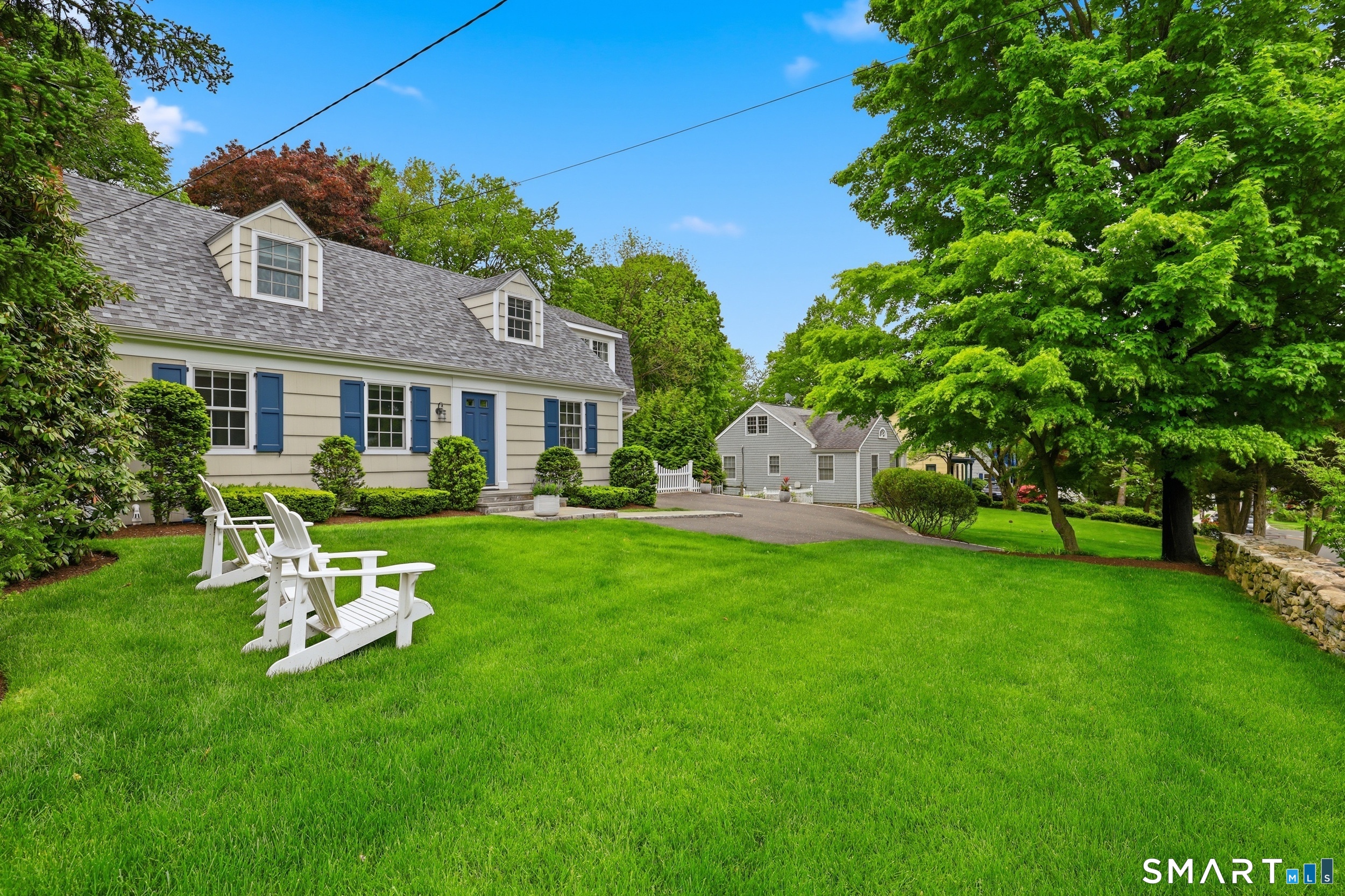 182 Hollow Tree Ridge Road Darien CT 06820