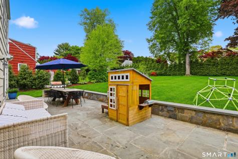 182 Hollow Tree Ridge Road Darien CT 06820