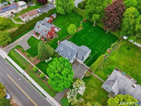 182 Hollow Tree Ridge Road Darien CT 06820