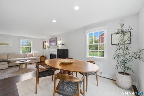 182 Hollow Tree Ridge Road Darien CT 06820