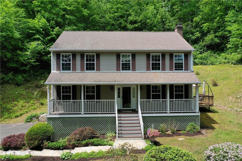 33 Huntingtown Road Monroe CT 06468