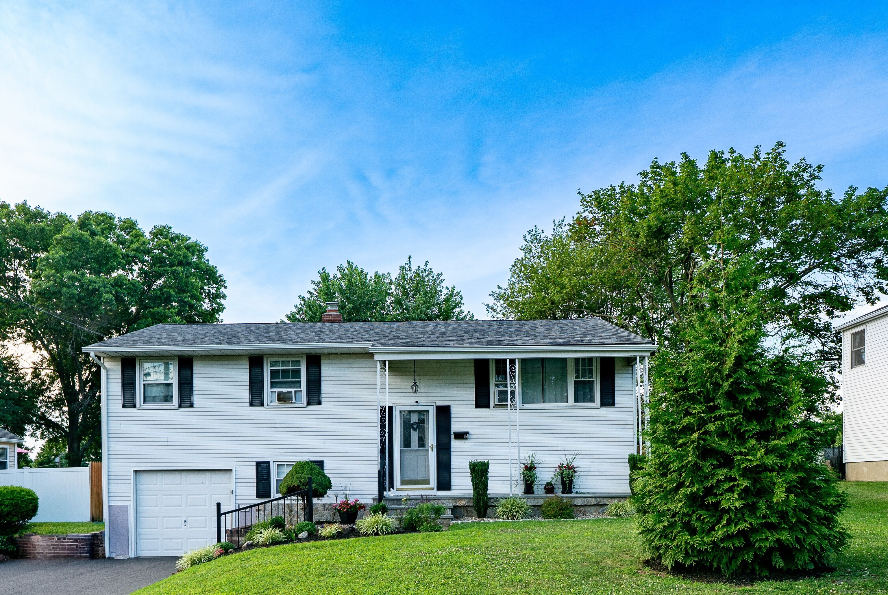 44 Arrowhead Drive Newington CT 06111