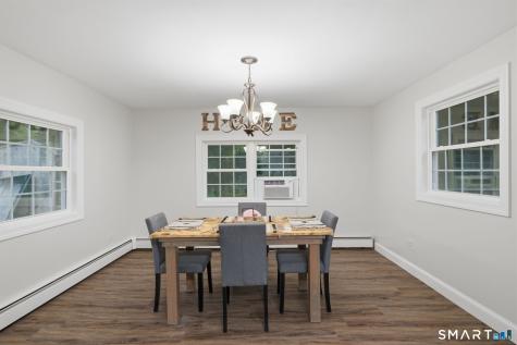 11 Lake Road Portland CT 06480
