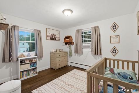 11 Lake Road Portland CT 06480