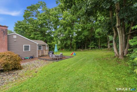 11 Lake Road Portland CT 06480