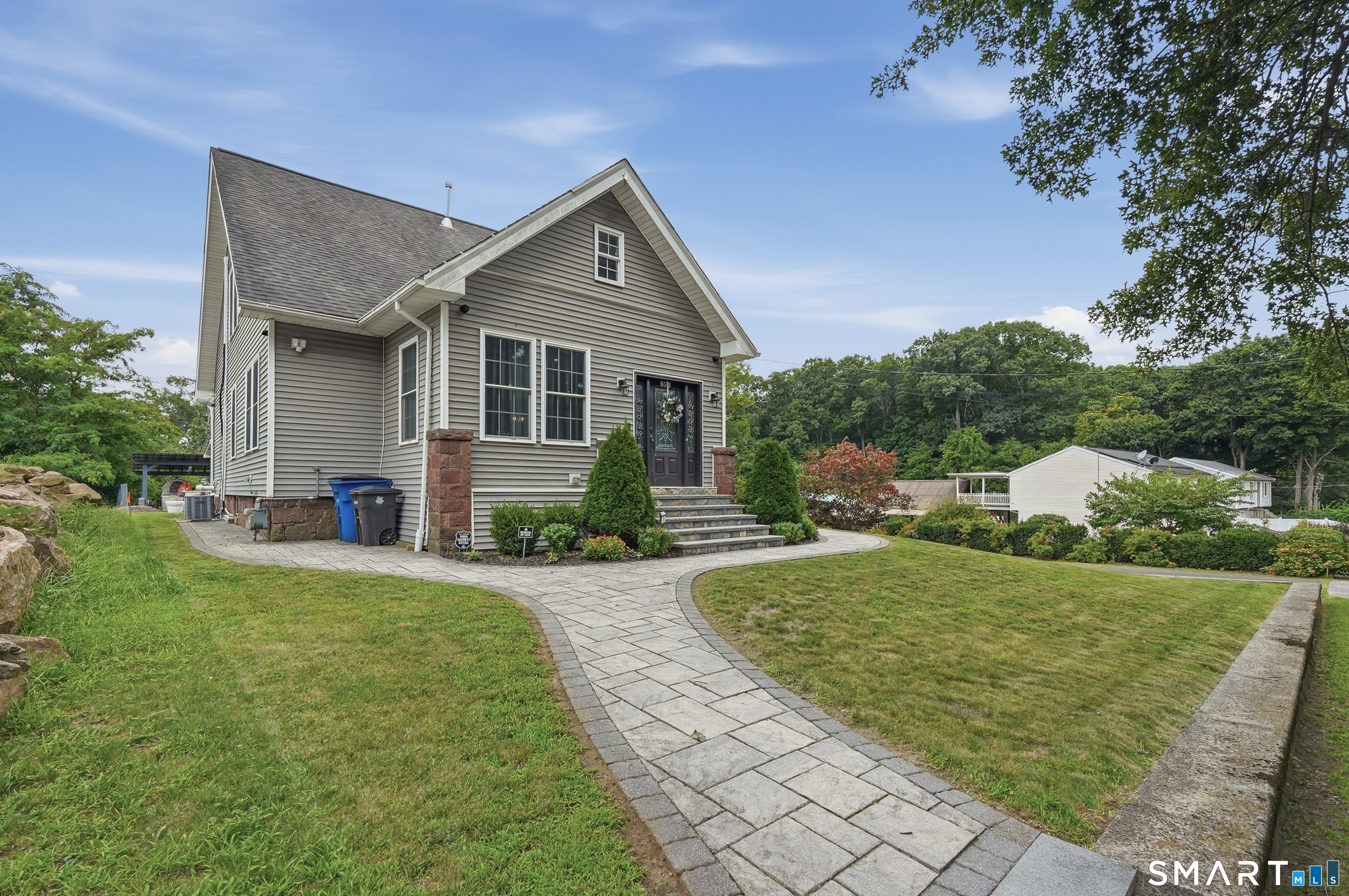 203 Russell Street New Haven CT 06513