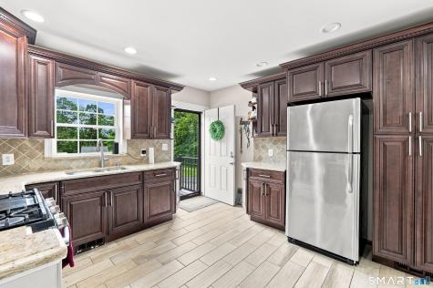 203 Russell Street New Haven CT 06513